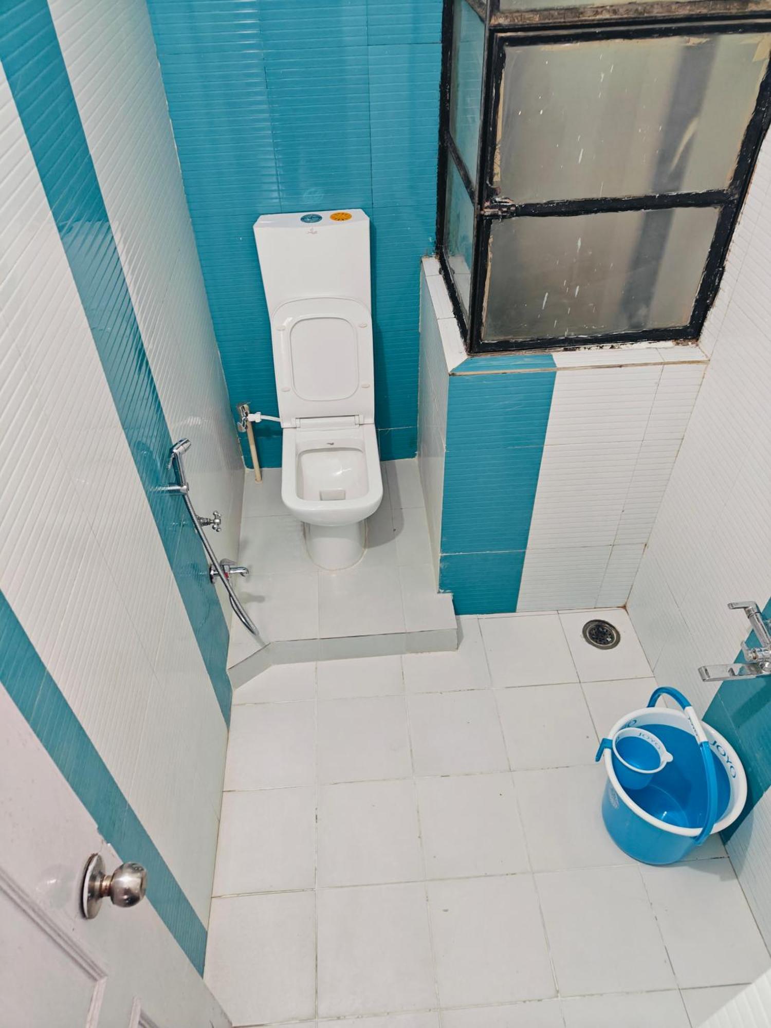 Ava Homestay Индор Екстериор снимка