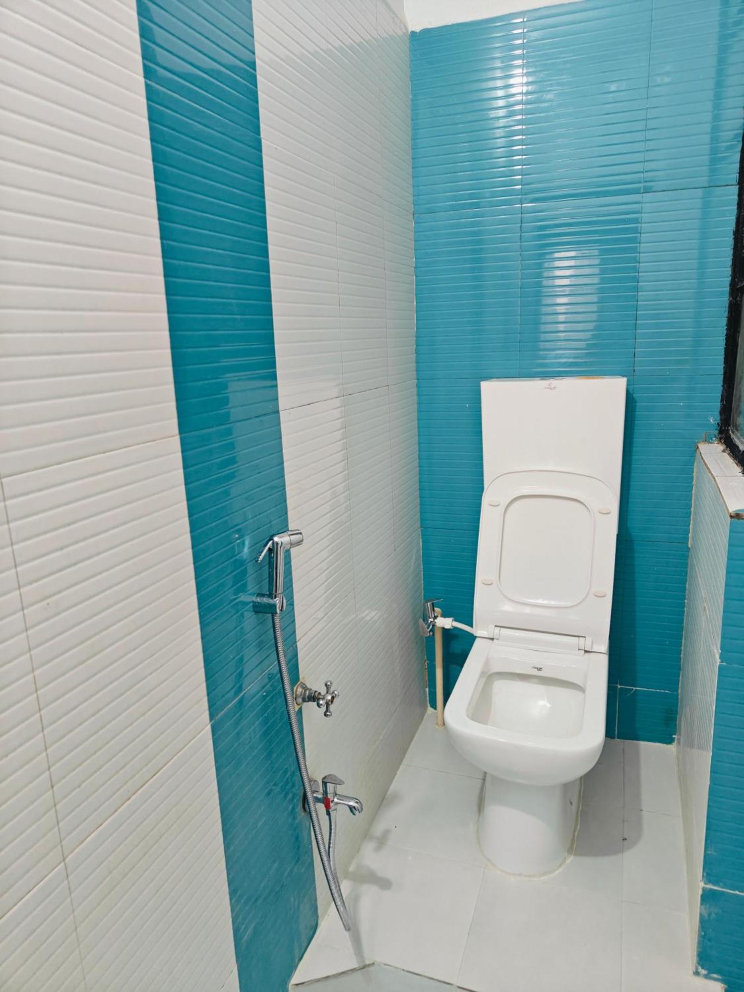 Ava Homestay Индор Екстериор снимка