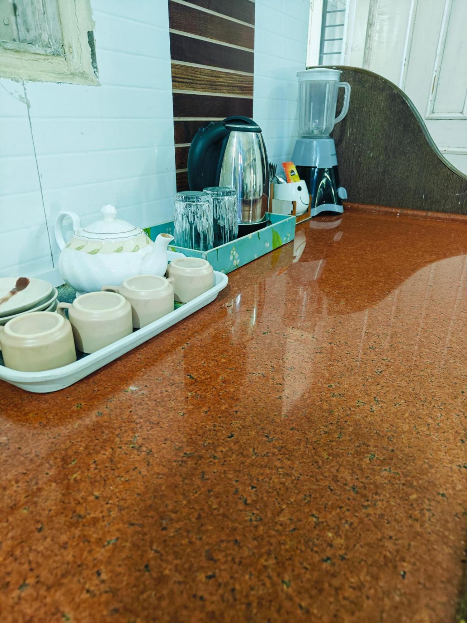Ava Homestay Индор Екстериор снимка