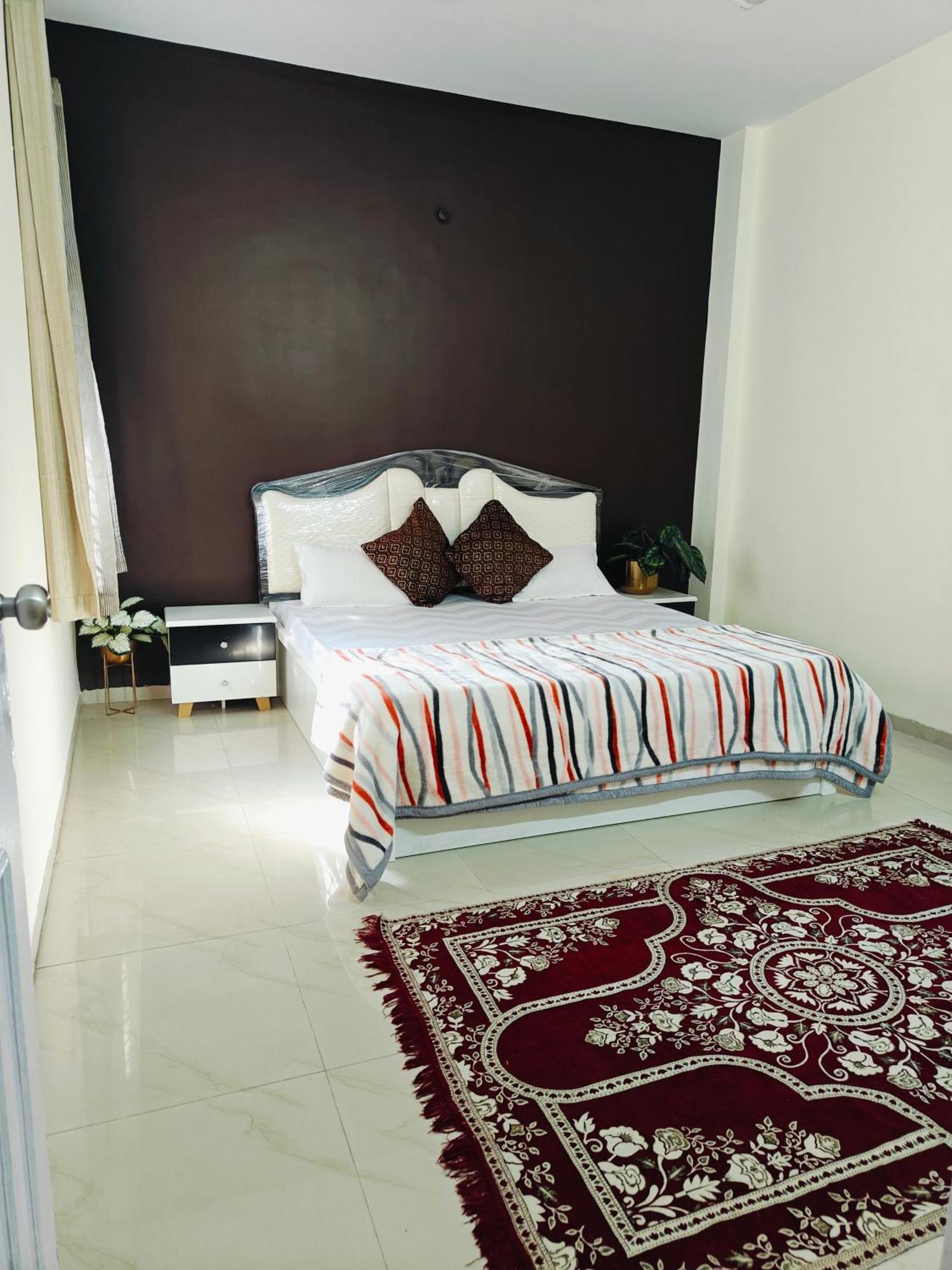 Ava Homestay Индор Екстериор снимка